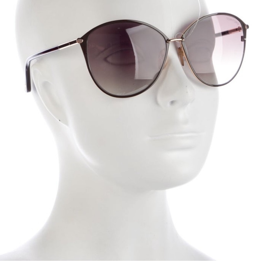 Stylish Black Sunglasses